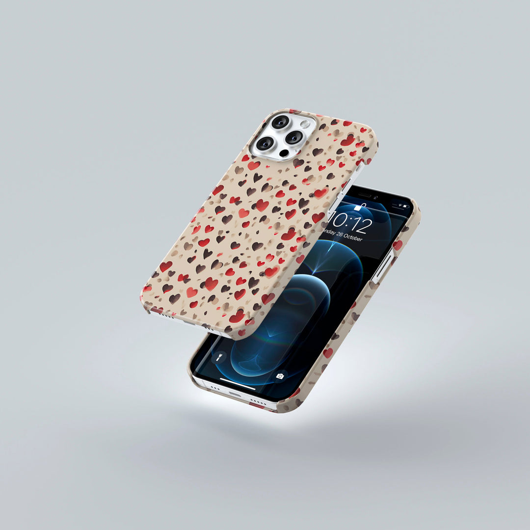 PolkaDot Hearts - iPhone 14 - Fodral från Lollobello